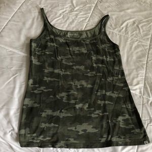NWOT Eddie Bauer camo tank, sz Med